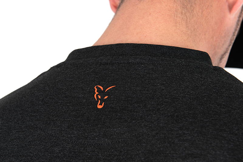 ccl178_182_fox_collection_t_shirt_blackorange_back_logo_detailjpg