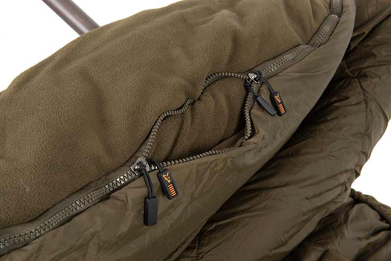 csb079_fox_ventec_all_season_sleeping_bag_standard_zip_detail_2jpg