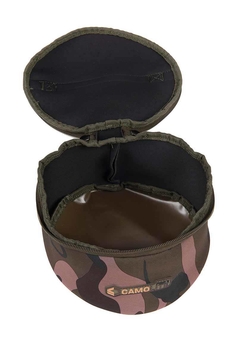 clu524_fox_camolite_neoprene_pan_set_bag_openjpg