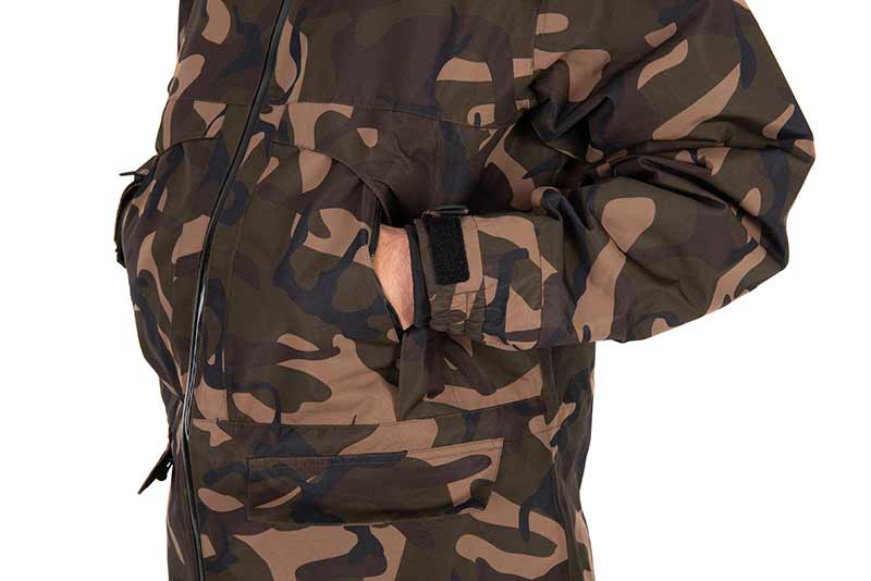 cfx391_397_fox_rs25k_camo_three_quarter_jacket_pockets_2jpg