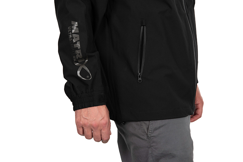 gpr342_348_matrix_ultra_light_jacket_sleeve_logojpg