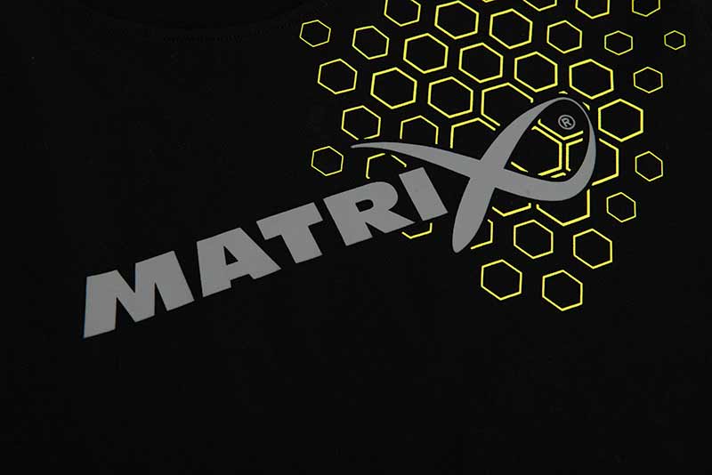 gpr369_374_matrix_hex_print_t_shirt_black_s_xxxl_logo_detail_2jpg