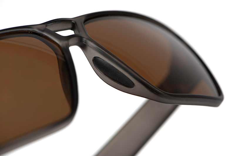 gsn004_matrix_sunglasses_casual_nose_pad_detail_1jpg