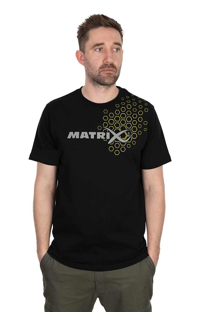 gpr369_374_matrix_hex_print_t_shirt_black_s_xxxl_model_main_1-copyjpg