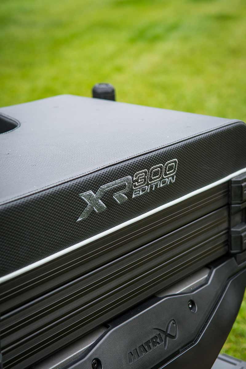 xr300-pro-ltd-edition-10jpg