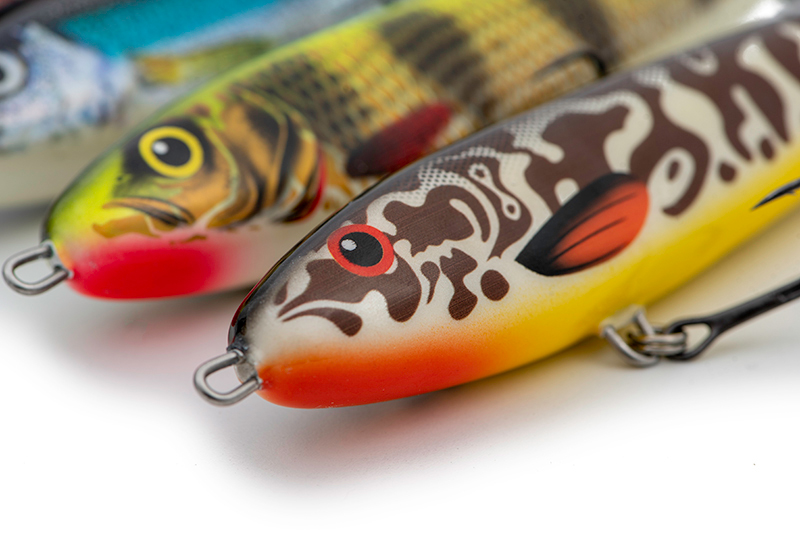 qse052_salmo_sweeper_14cm_barred_muskie_detailjpg